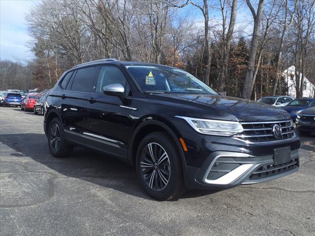 new 2024 Volkswagen Tiguan car, priced at $36,051