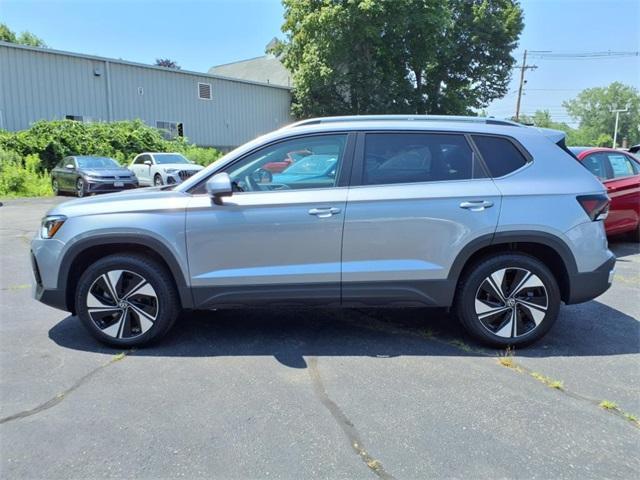 new 2025 Volkswagen Taos car, priced at $31,021