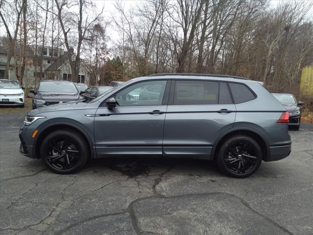 new 2024 Volkswagen Tiguan car, priced at $39,014