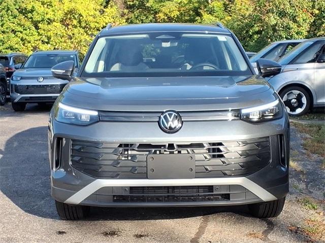 new 2025 Volkswagen Tiguan car, priced at $31,427