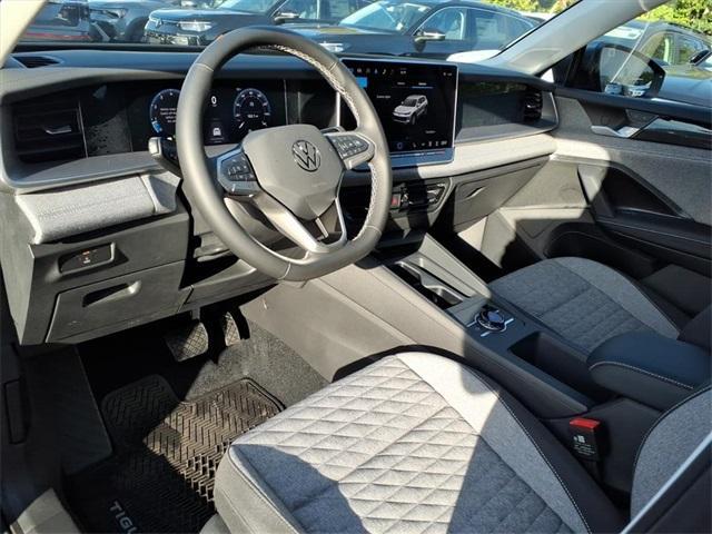 new 2025 Volkswagen Tiguan car, priced at $31,427