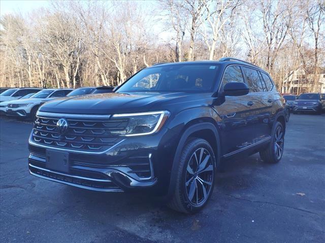 new 2025 Volkswagen Atlas car, priced at $56,831