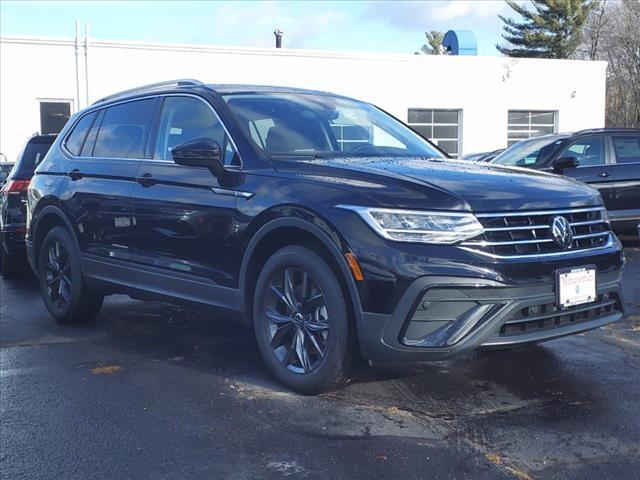 new 2024 Volkswagen Tiguan car, priced at $36,809