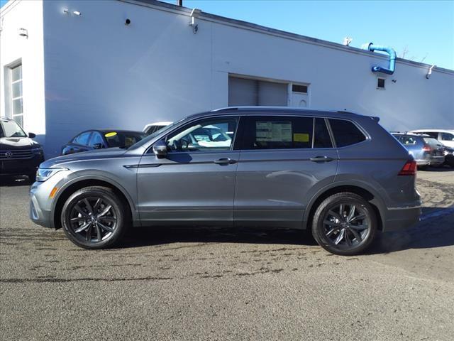 new 2024 Volkswagen Tiguan car, priced at $35,436