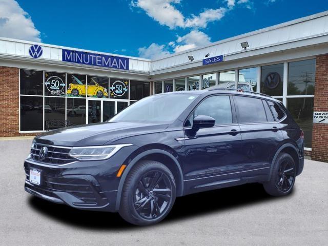 new 2024 Volkswagen Tiguan car, priced at $39,014