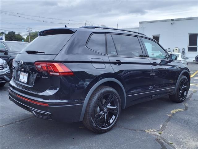 new 2024 Volkswagen Tiguan car, priced at $39,014