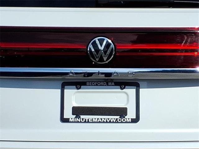 used 2025 Volkswagen Atlas Cross Sport car, priced at $43,844