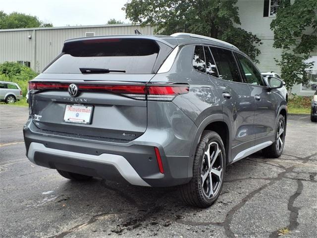 new 2025 Volkswagen Tiguan car, priced at $35,086