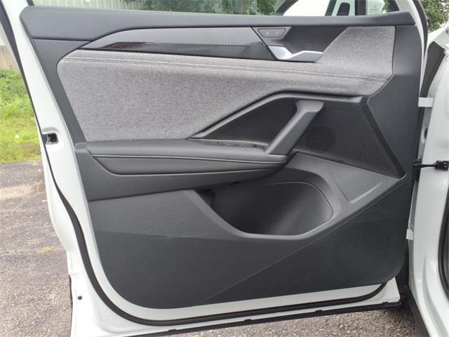 new 2025 Volkswagen Tiguan car, priced at $32,188