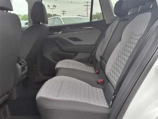 new 2025 Volkswagen Tiguan car, priced at $32,188