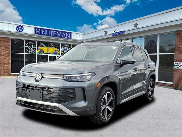 new 2025 Volkswagen Tiguan car, priced at $33,462