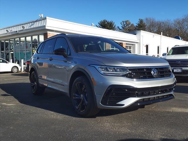 new 2024 Volkswagen Tiguan car, priced at $39,014