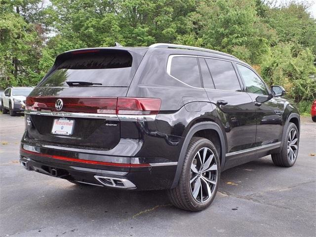 new 2025 Volkswagen Atlas car, priced at $51,238
