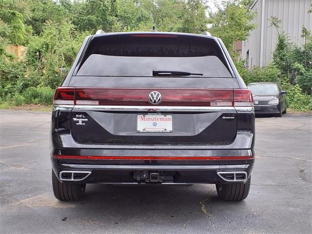 new 2025 Volkswagen Atlas car, priced at $51,238