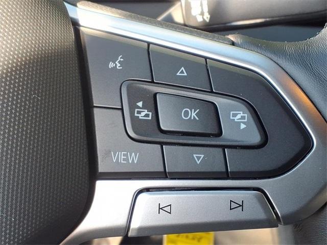 new 2025 Volkswagen Jetta car, priced at $23,614