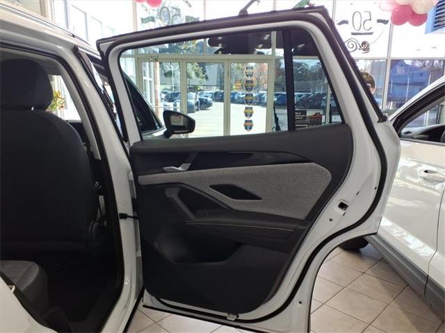 new 2025 Volkswagen Tiguan car, priced at $31,586