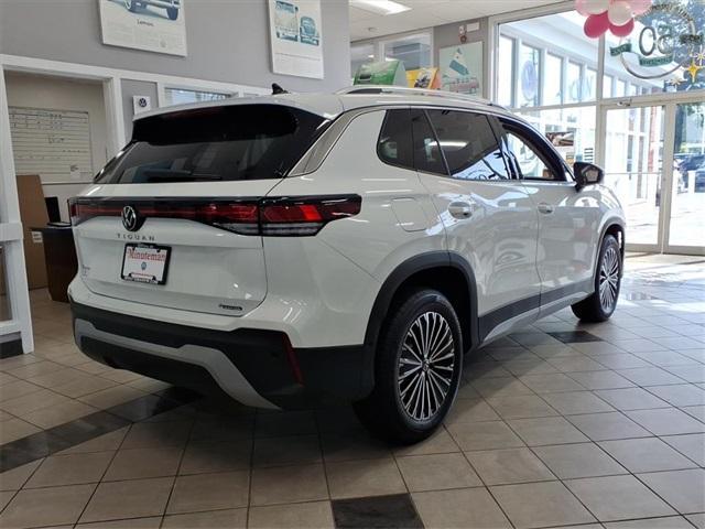 new 2025 Volkswagen Tiguan car, priced at $31,586