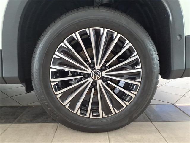 new 2025 Volkswagen Tiguan car, priced at $31,586