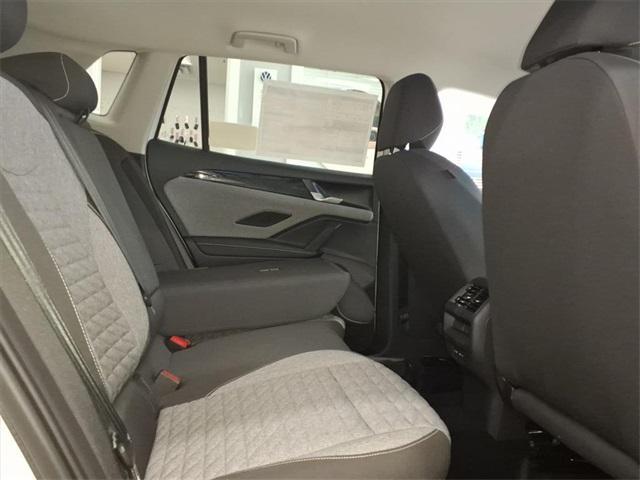 new 2025 Volkswagen Tiguan car, priced at $31,586