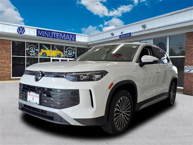 new 2025 Volkswagen Tiguan car, priced at $31,586