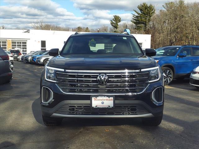 new 2025 Volkswagen Atlas car, priced at $48,122