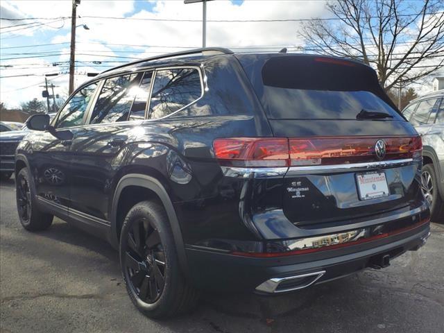 new 2025 Volkswagen Atlas car, priced at $48,122