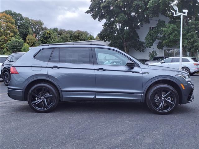 new 2024 Volkswagen Tiguan car, priced at $39,014