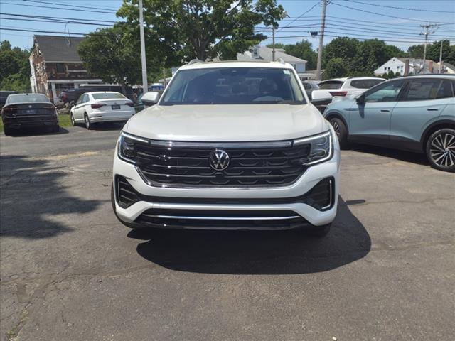 new 2024 Volkswagen Atlas car, priced at $57,011