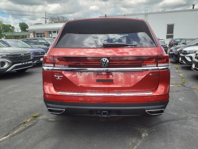 new 2024 Volkswagen Atlas car, priced at $51,789