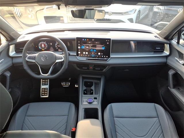 new 2025 Volkswagen Tiguan car, priced at $37,820