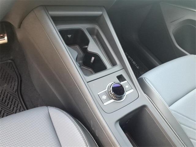 new 2025 Volkswagen Tiguan car, priced at $37,820