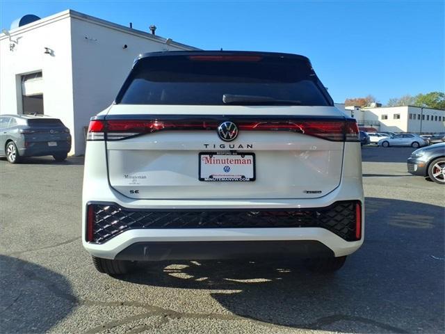new 2025 Volkswagen Tiguan car, priced at $37,920