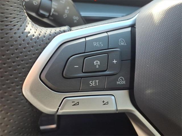 new 2025 Volkswagen Tiguan car, priced at $37,920