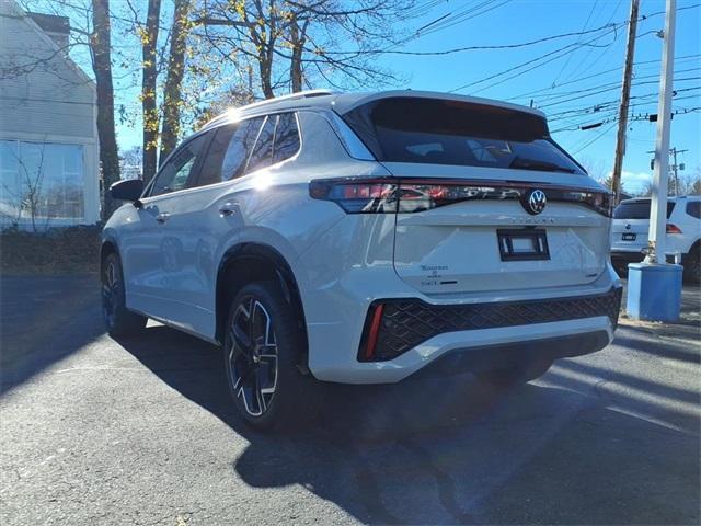 new 2026 Volkswagen Tiguan car, priced at $43,981