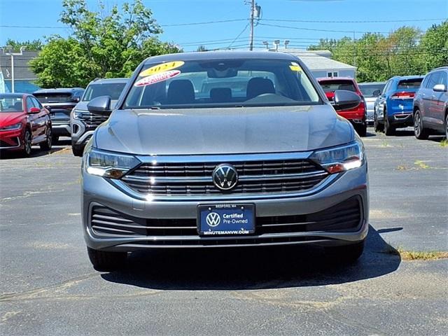 used 2024 Volkswagen Jetta car, priced at $22,153