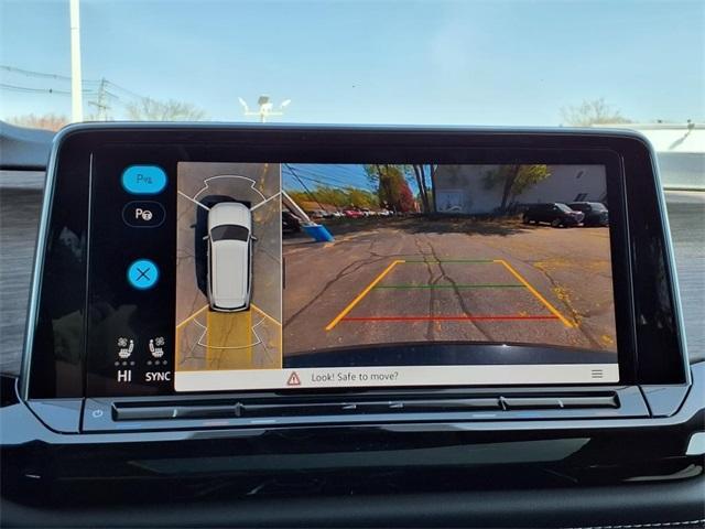 new 2025 Volkswagen Atlas car, priced at $50,535