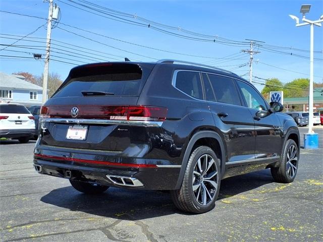 new 2025 Volkswagen Atlas car, priced at $50,535