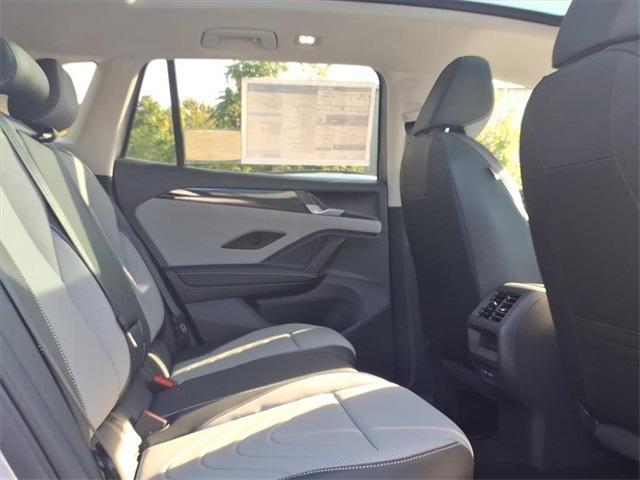 new 2025 Volkswagen Tiguan car, priced at $35,495