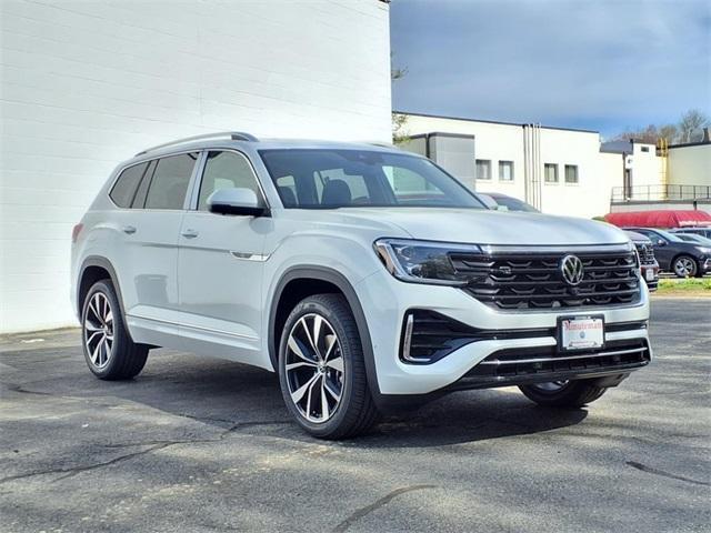 new 2025 Volkswagen Atlas car, priced at $51,077