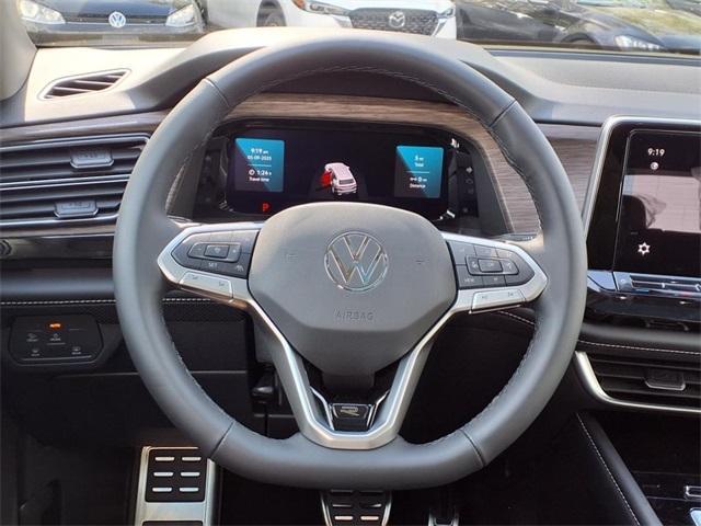 new 2025 Volkswagen Atlas car, priced at $51,077