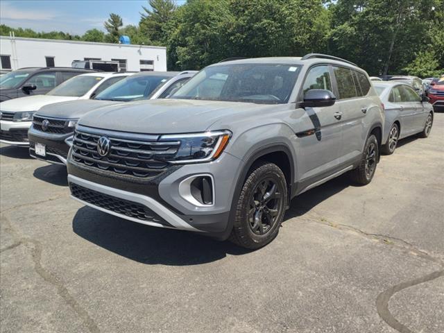 new 2024 Volkswagen Atlas car, priced at $55,686