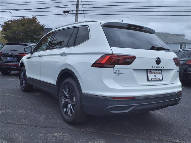 new 2024 Volkswagen Tiguan car, priced at $36,636