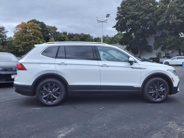 new 2024 Volkswagen Tiguan car, priced at $36,636