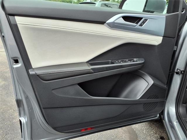 new 2025 Volkswagen Taos car, priced at $27,929