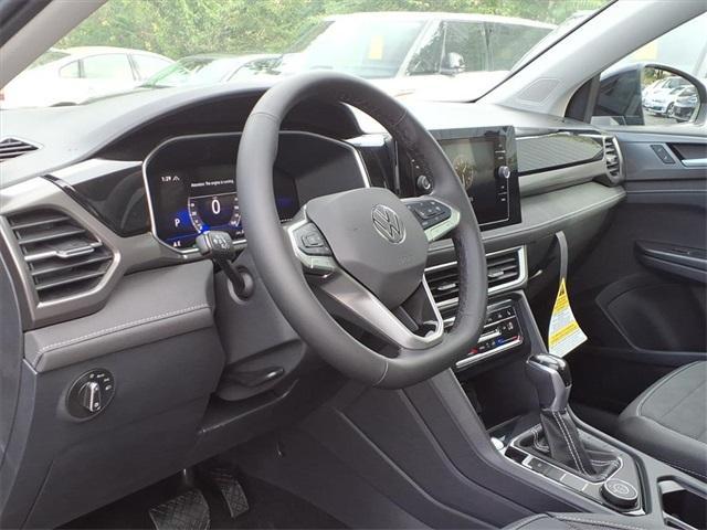 new 2025 Volkswagen Taos car, priced at $31,409
