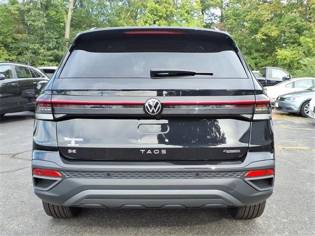 new 2025 Volkswagen Taos car, priced at $31,409