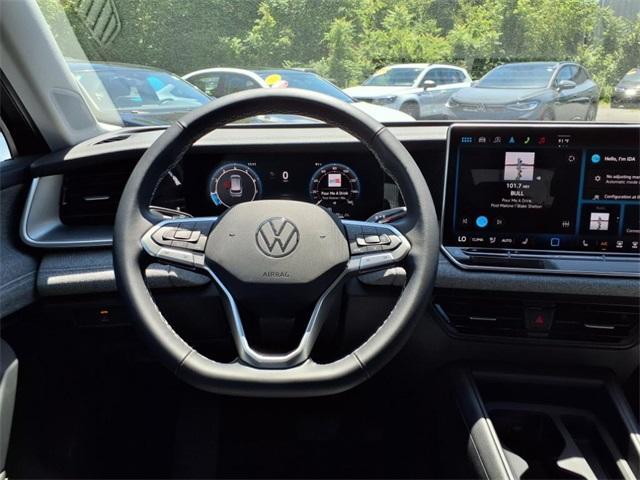 new 2025 Volkswagen Tiguan car, priced at $31,188