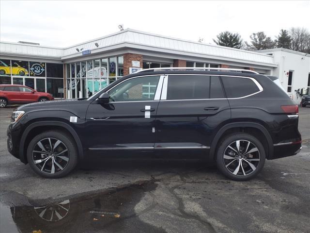 new 2025 Volkswagen Atlas car, priced at $56,831