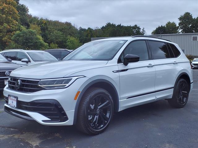 new 2024 Volkswagen Tiguan car, priced at $39,004