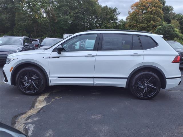 new 2024 Volkswagen Tiguan car, priced at $39,004